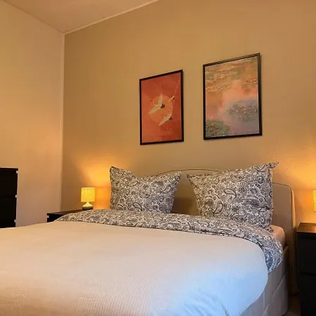 Peaceful & Stylish 2 Bedroom With Garden Oldenburg