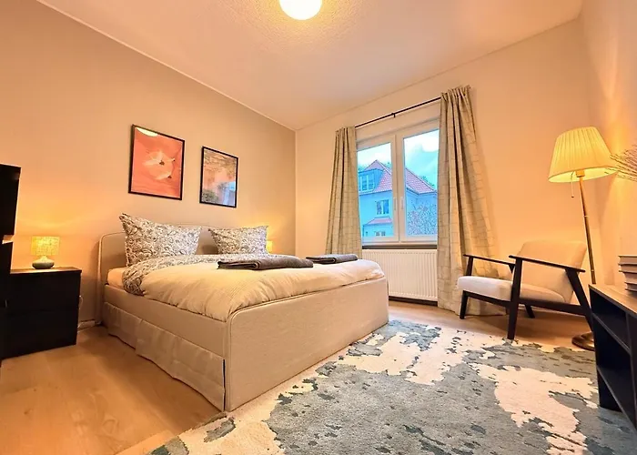 Peaceful & Stylish 2 Bedroom With Garden Όλντεμπουργκ