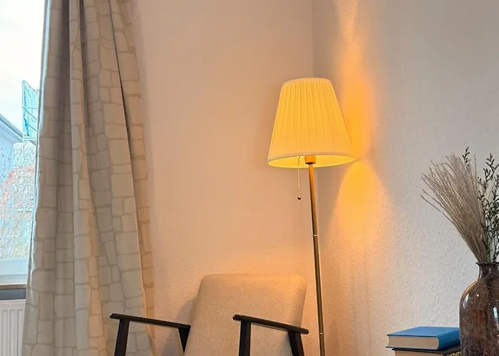 Peaceful & Stylish 2 Bedroom With Garden *